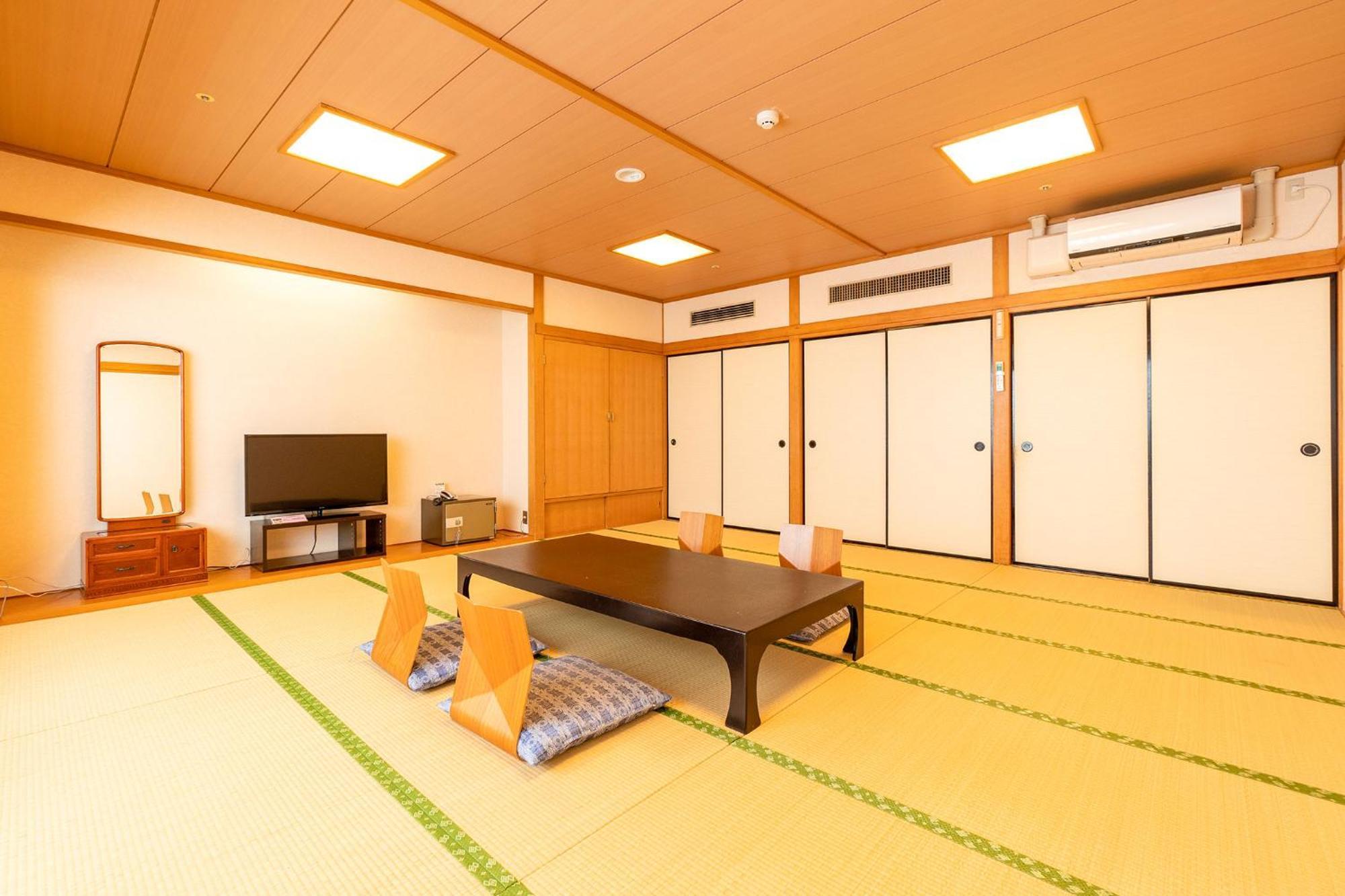 Ooedo Onsen Monogatari Aizu Hotel Exterior photo