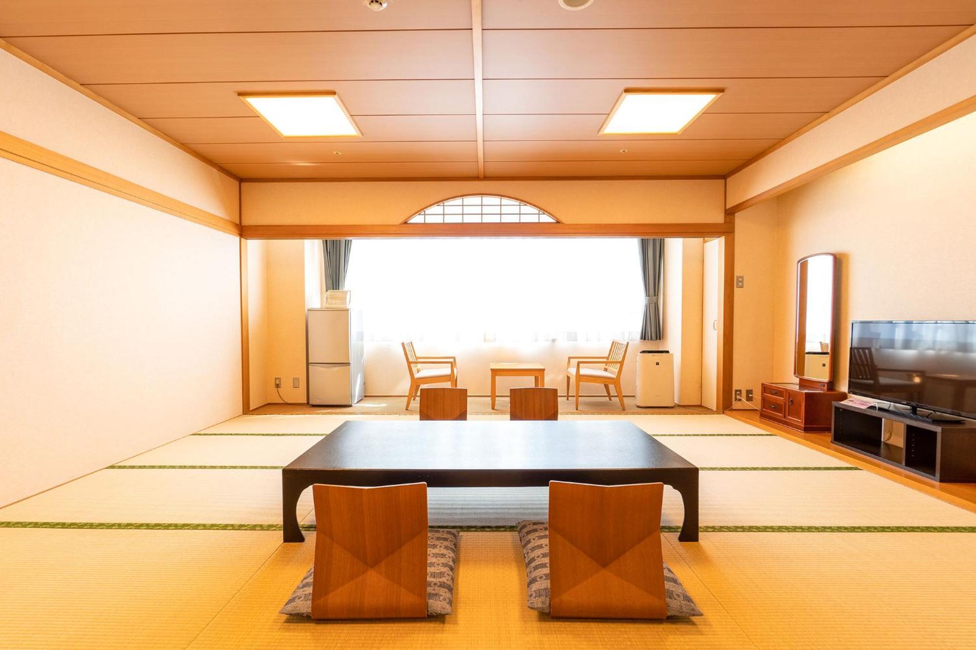 Ooedo Onsen Monogatari Aizu Hotel Exterior photo