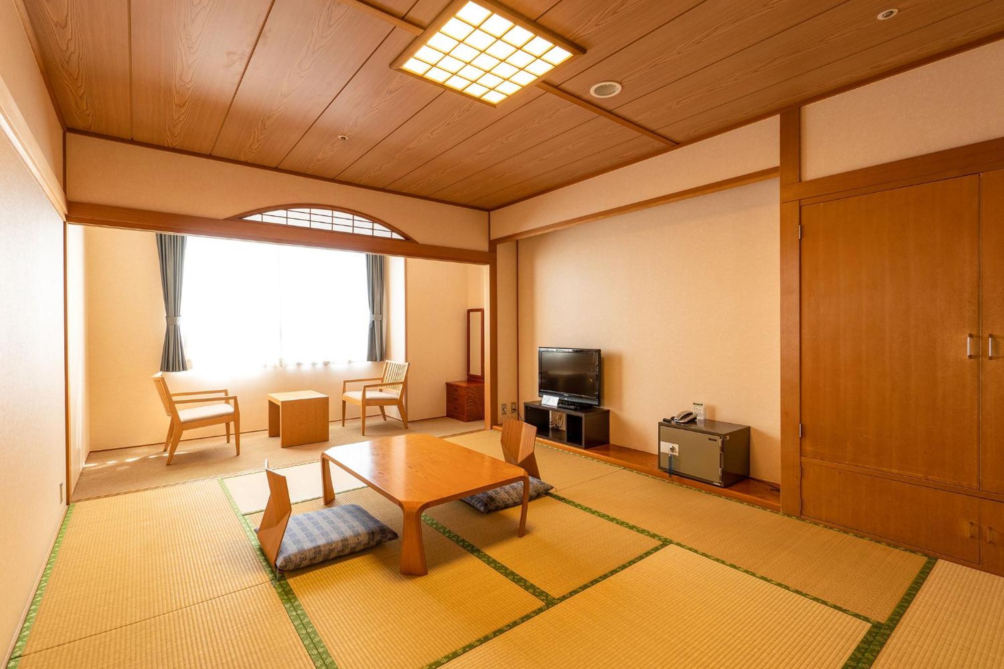 Ooedo Onsen Monogatari Aizu Hotel Exterior photo